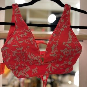 Maaji reversible bikini top!
